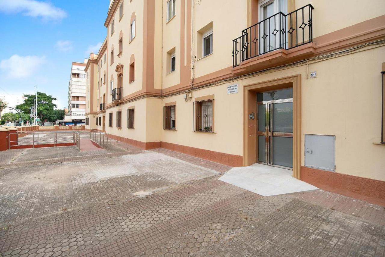 Grand Beachside Apartment - Cádiz Exterior foto